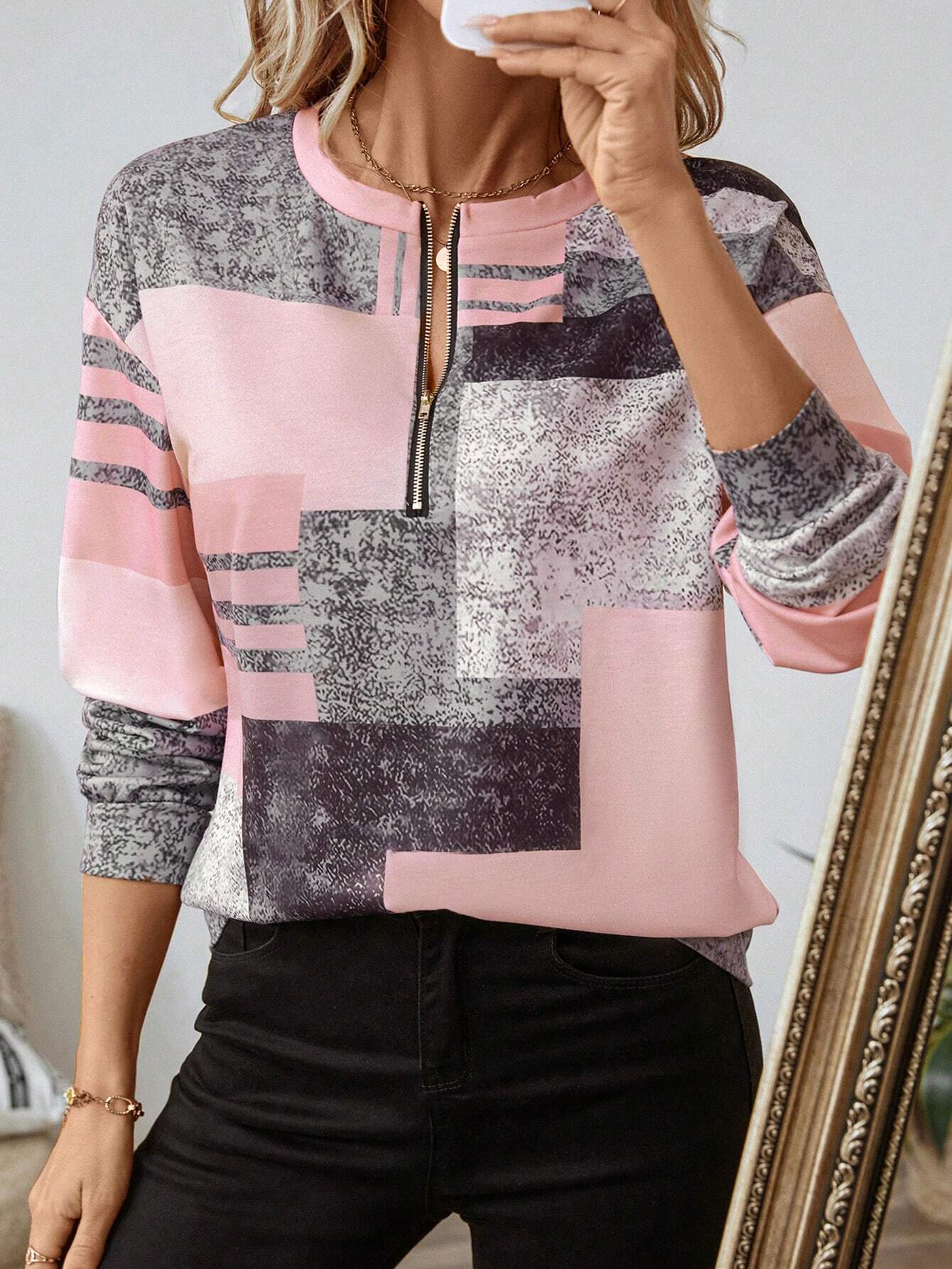 Marisa | Trui met grafische print en ritssluiting