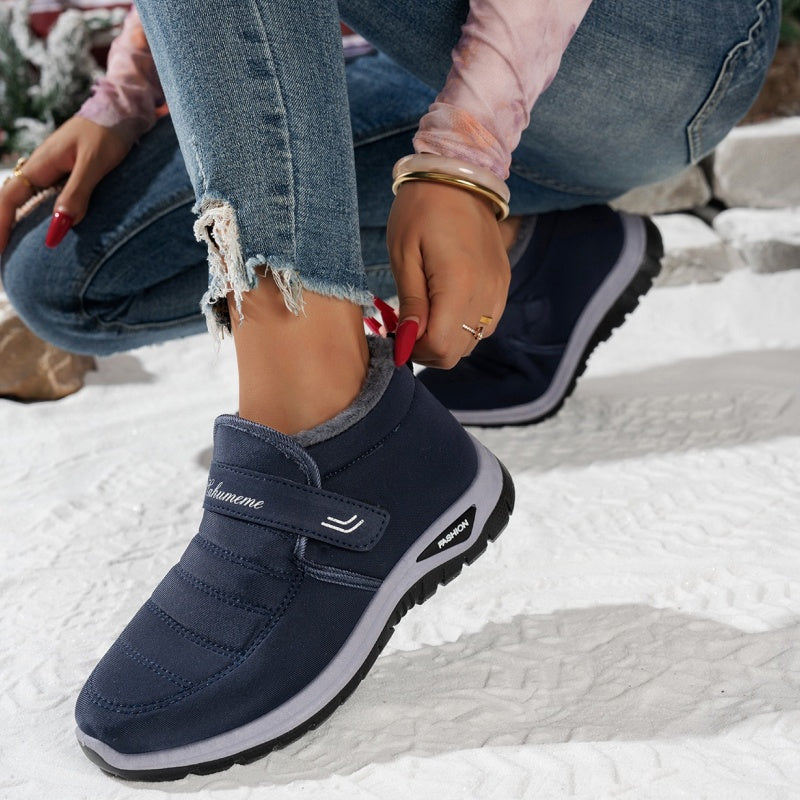 Abigail | Comfortabele enkelsneakers voor in de sneeuw 1