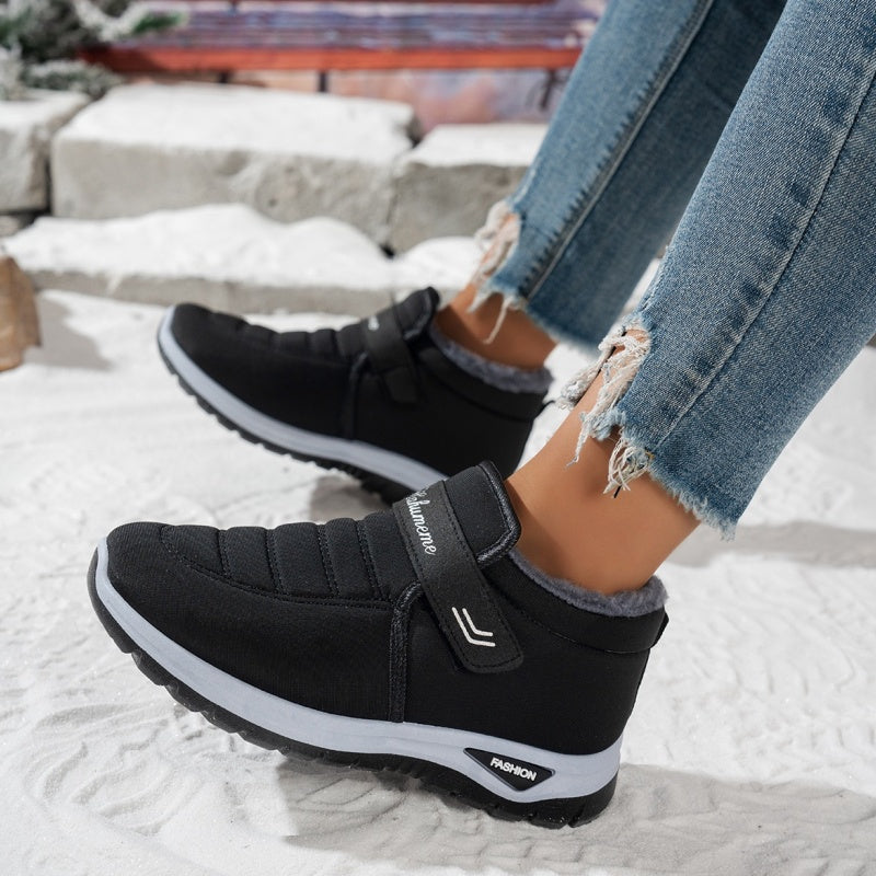 Abigail | Comfortabele enkelsneakers voor in de sneeuw 4