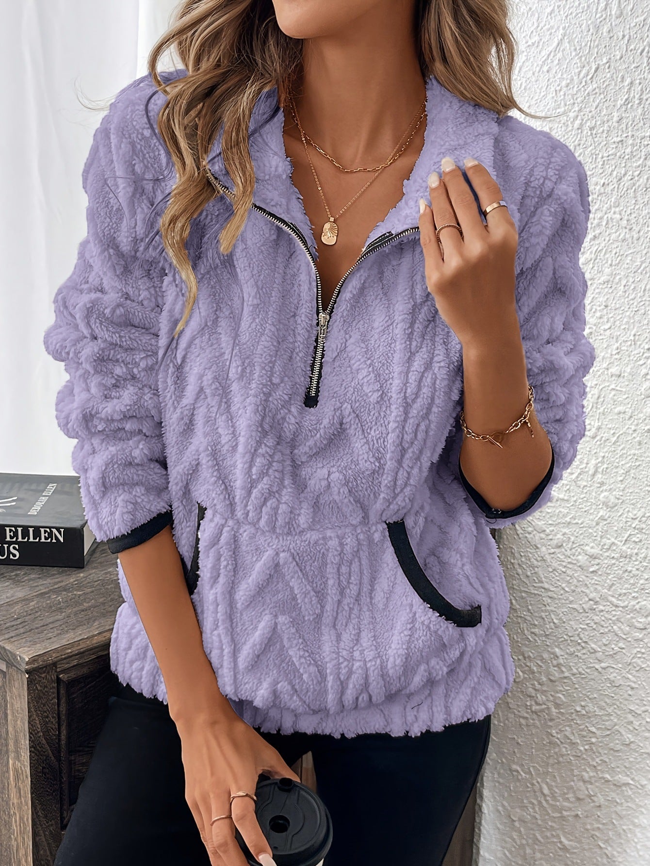 Briella – Fuzzy Sweatshirt met halve rits en zakken 10