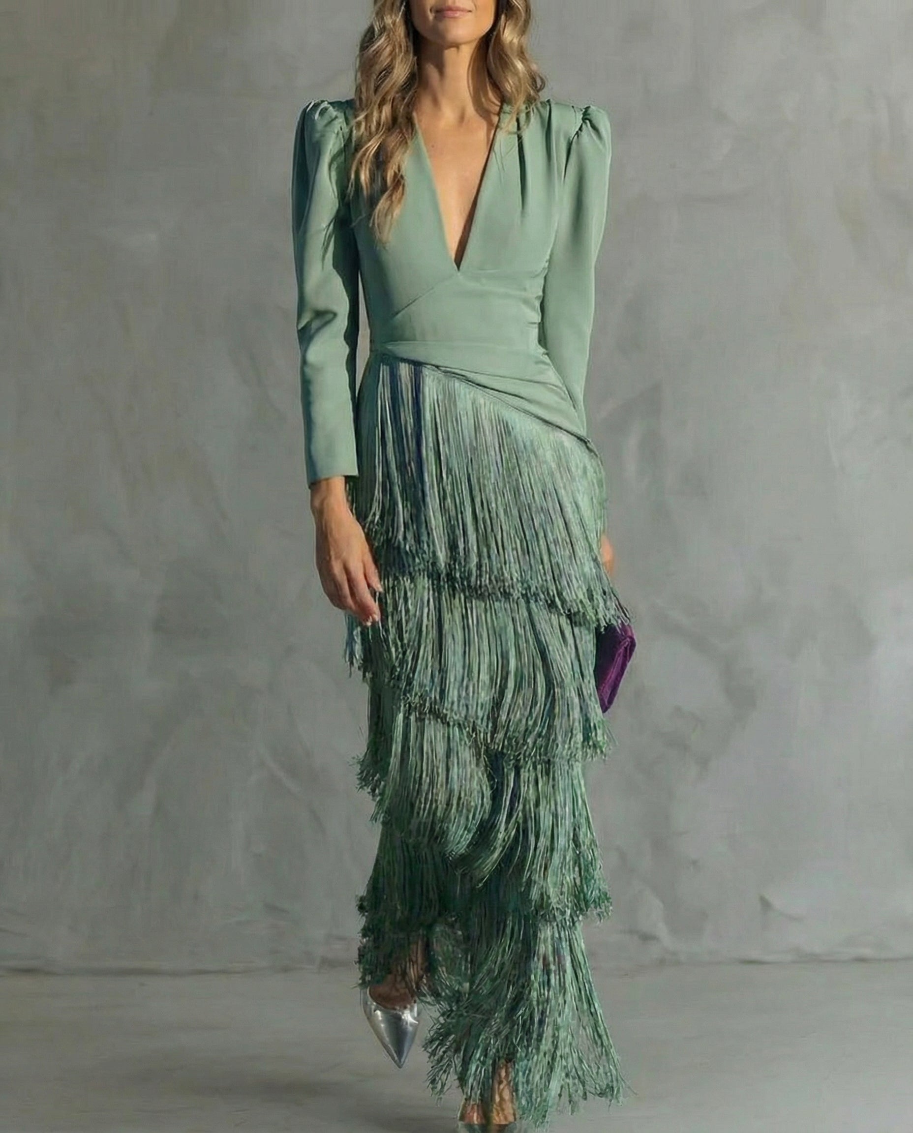 Clara | Elegante jurk met mouwen met franjes