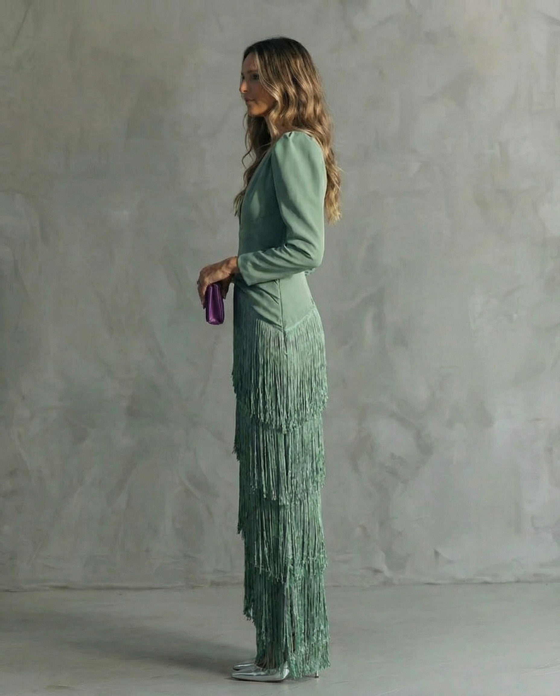 Clara | Elegante jurk met mouwen met franjes