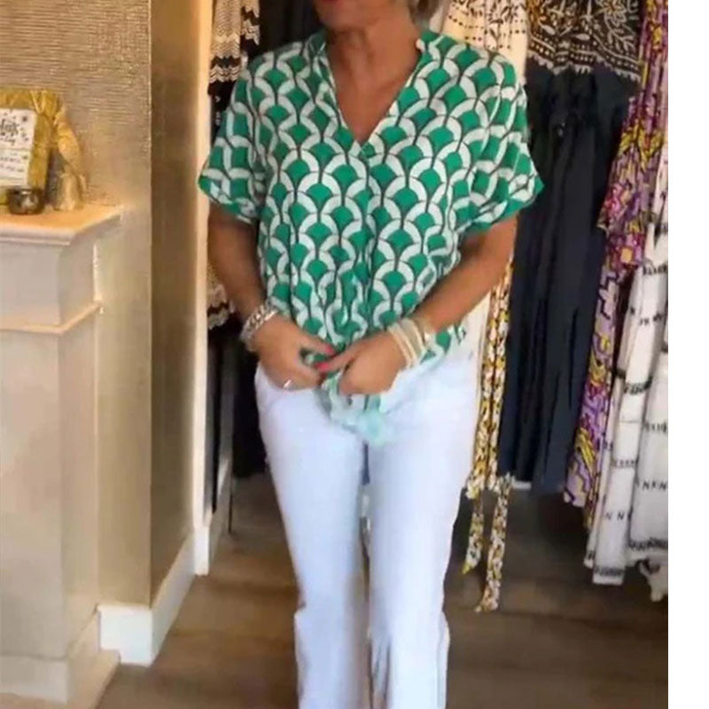 Naskia | Blouse met korte mouwen en V-hals
