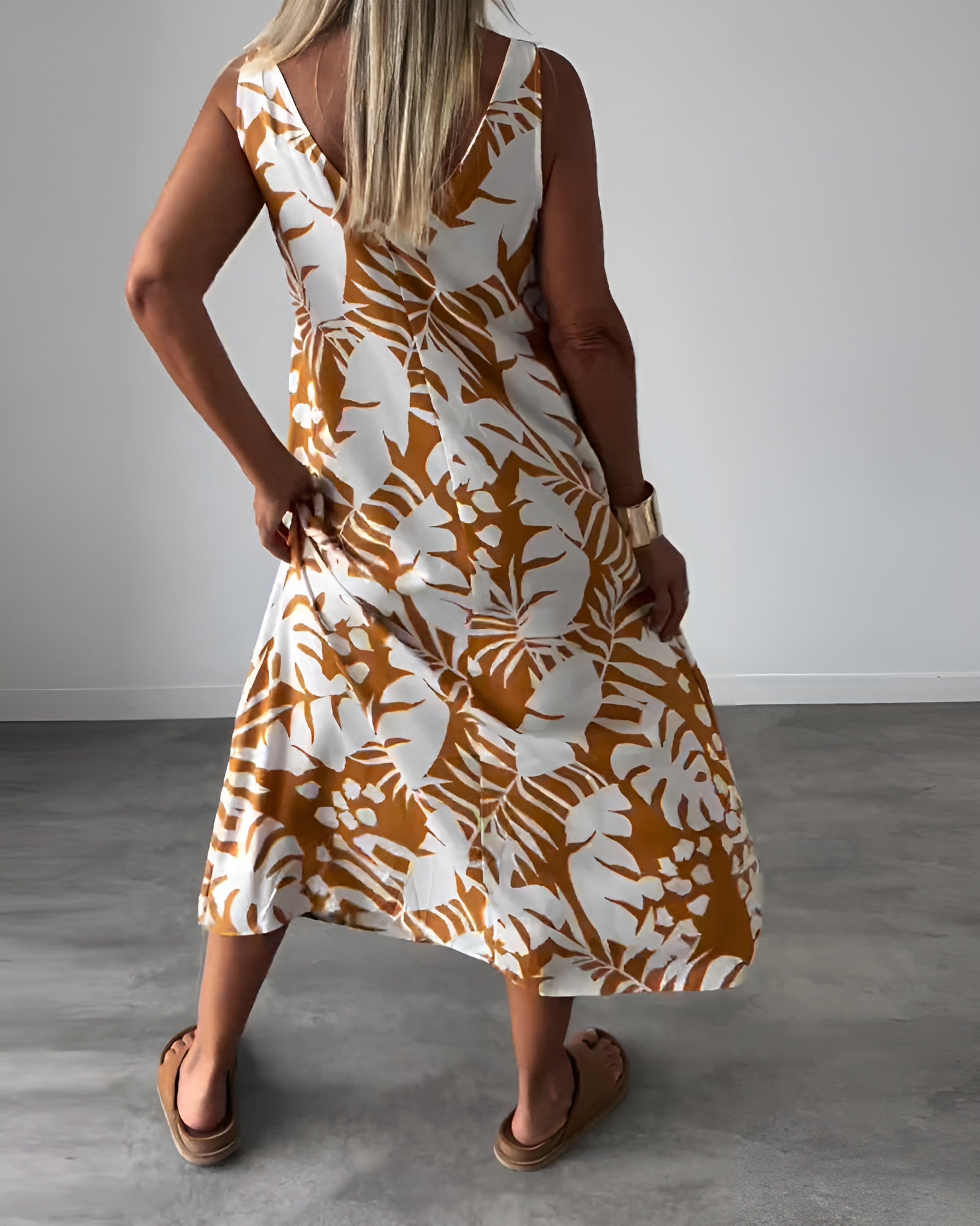 Korina | Zomerjurk met botanische details