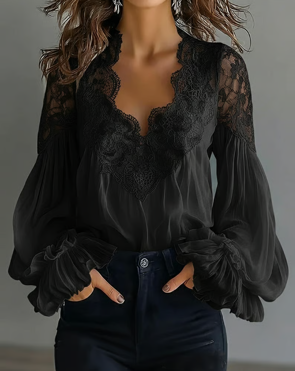 Laceva | Blouse met bloemenkant en lantaarnmouwen