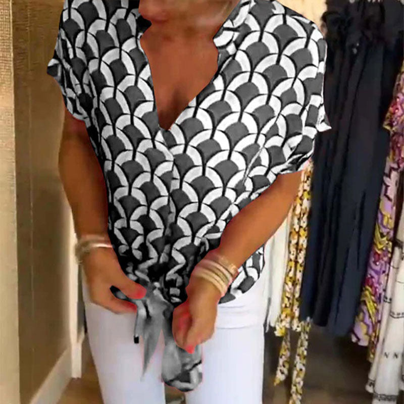 Naskia | Blouse met korte mouwen en V-hals