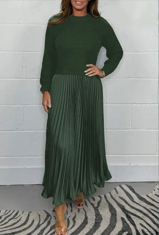 Charlotta | Maxijurk met trui en geplooide rok